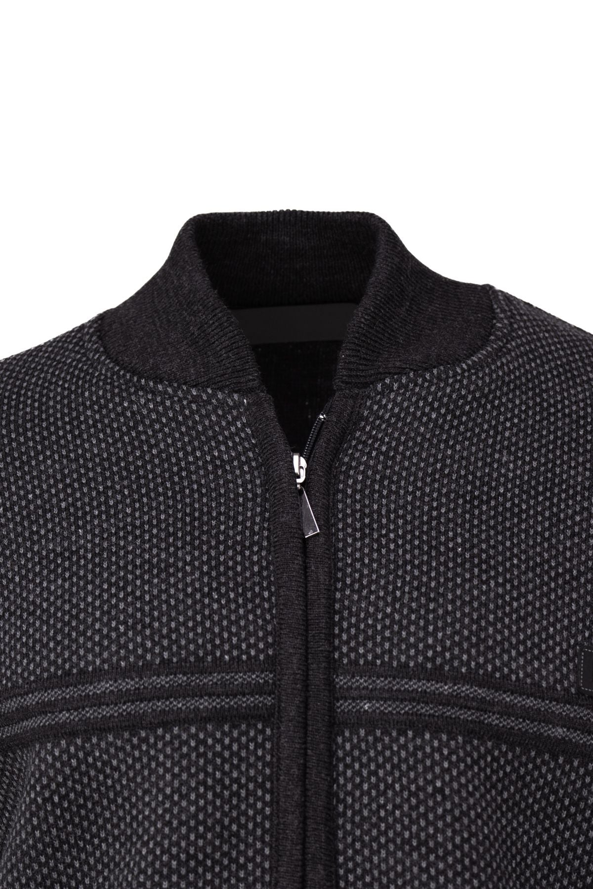 Erkek Kışlık Kalın Yünlü Çelik Örme Hırka Armalı Motifli Düğmeli Çift Cepli Rahat Hakim Yaka